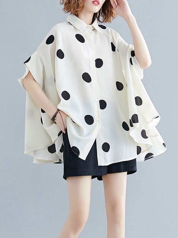 Classic Vintage Blouse with a Flattering Fit