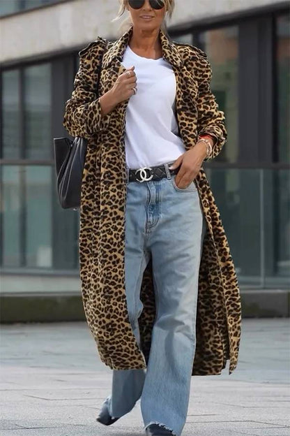 Classic Vintage & Enduringly Stylish Coat