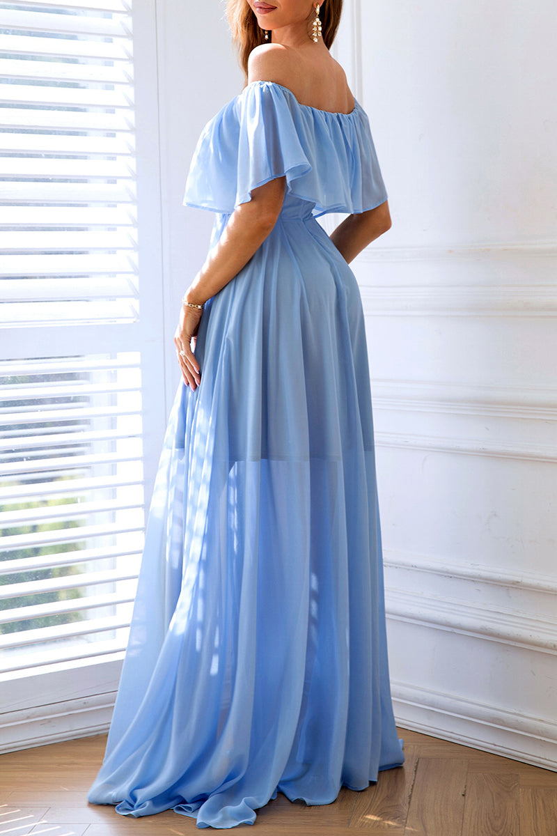 Sophisticated Dress with a Clean Classic Look