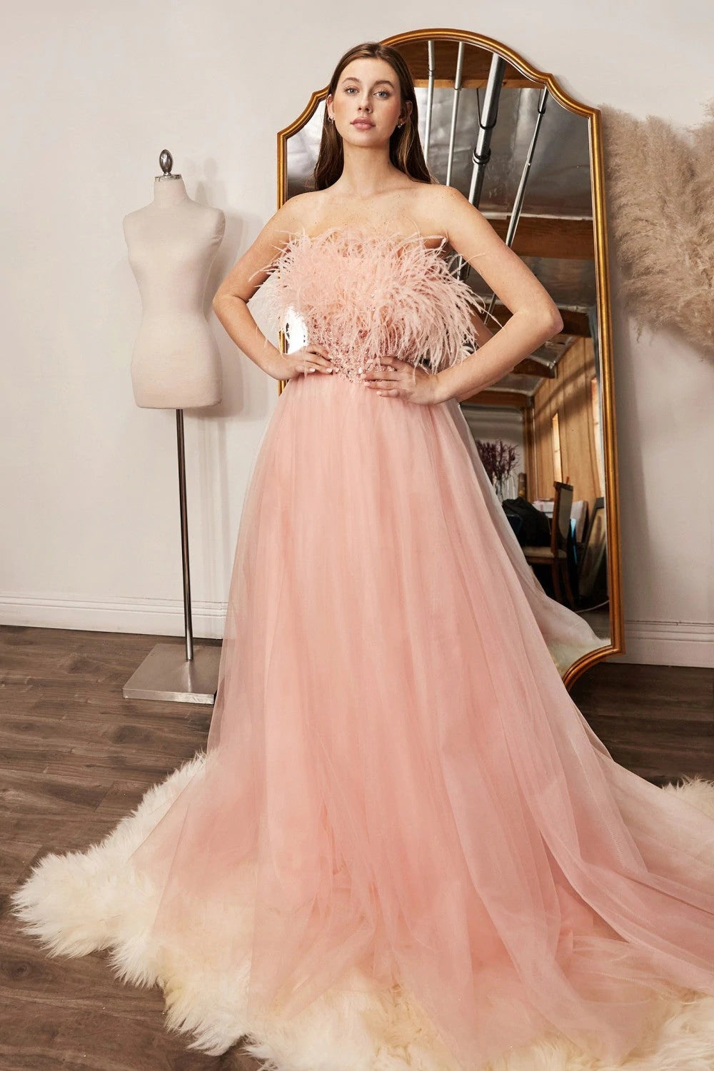 Beautifully Crafted Dress in a Classic Style