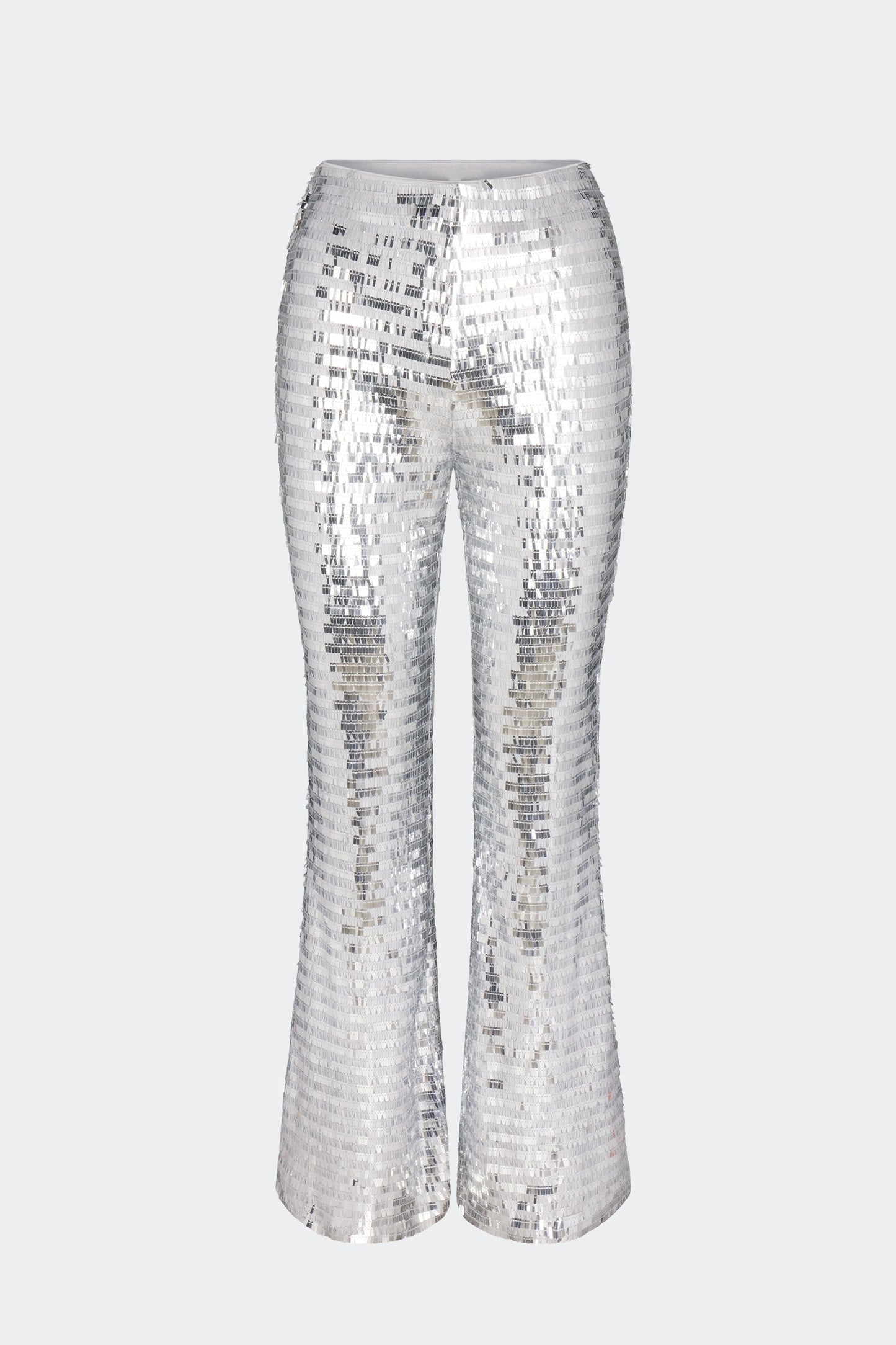 Effortlessly Elegant Garment with a Timeless Design