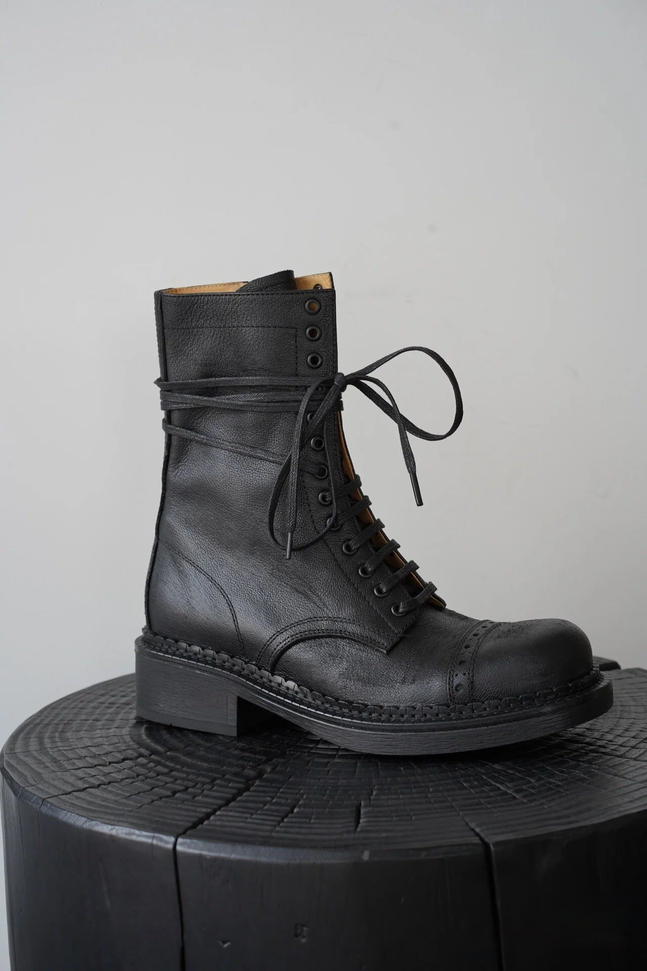 Beautifully Crafted Boots in a Classic Style