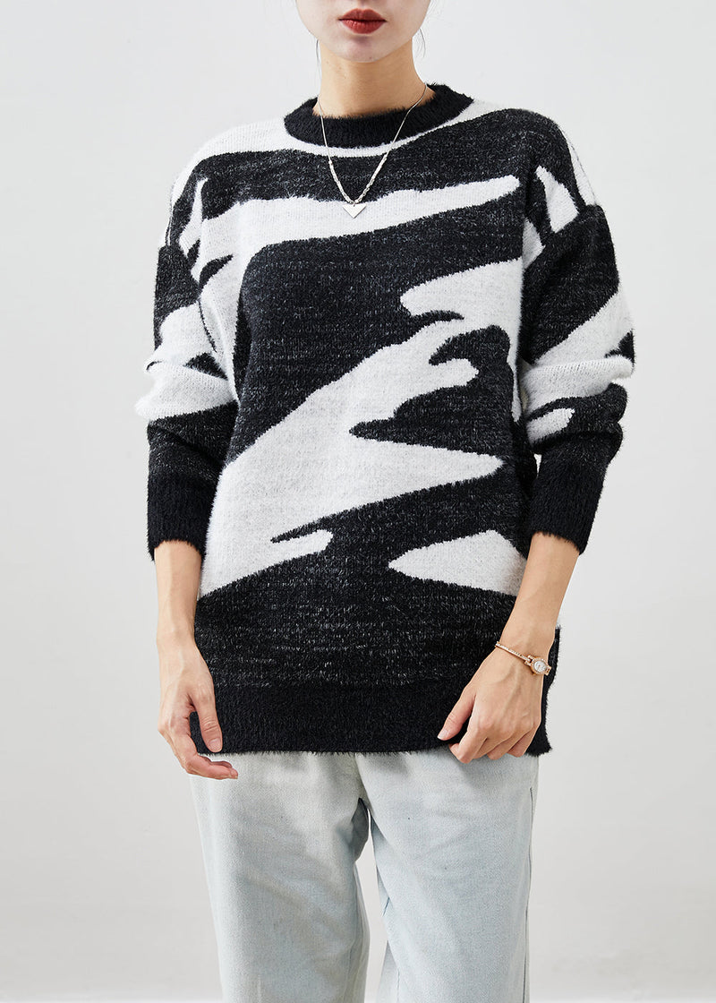 Gracefully Styled Sweater for Any Occasion
