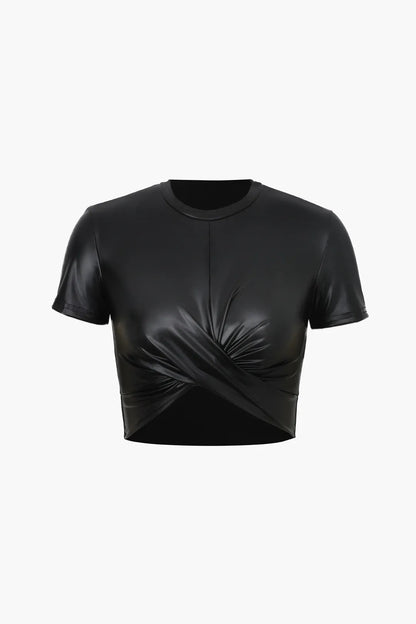 Effortlessly Elegant Top with a Timeless Design