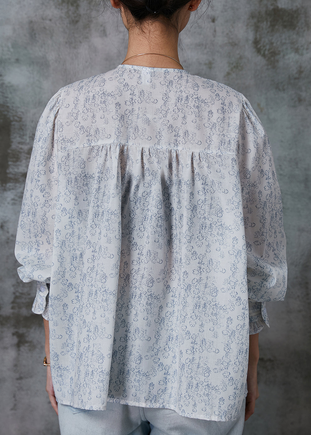 Elegantly Styled Shirt for Everyday Wear