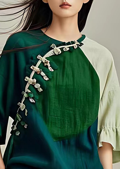 Beautifully Finished Blouse in a Timeless Design