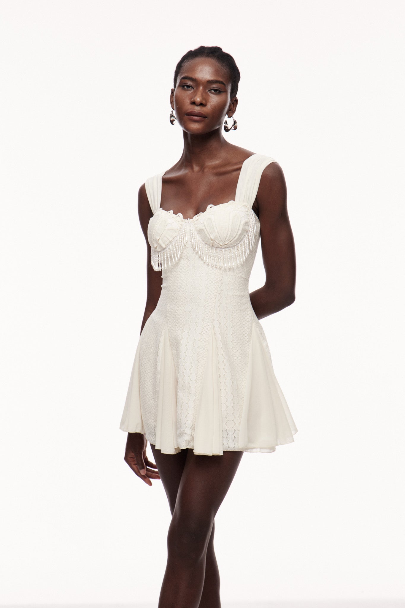 Gracefully Styled Dress for Any Occasion