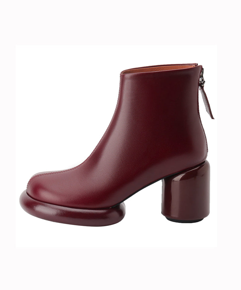 Polished Boots with an Effortless Classic Look