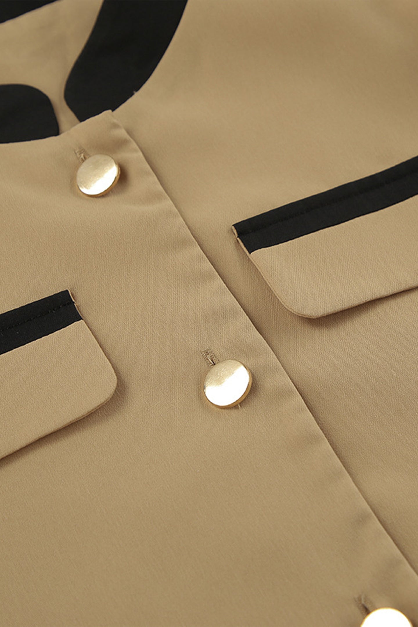 Classic Vintage Jacket with a Flattering Fit