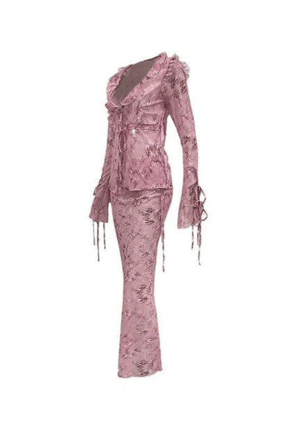 Effortlessly Elegant Blouse with a Timeless Design