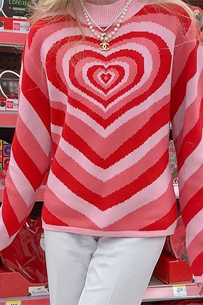 Classic Vintage Sweater with a Flattering Fit