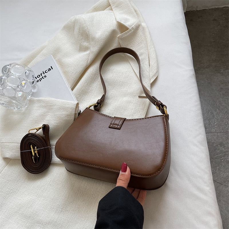 Sophisticated Bag with a Clean Classic Look