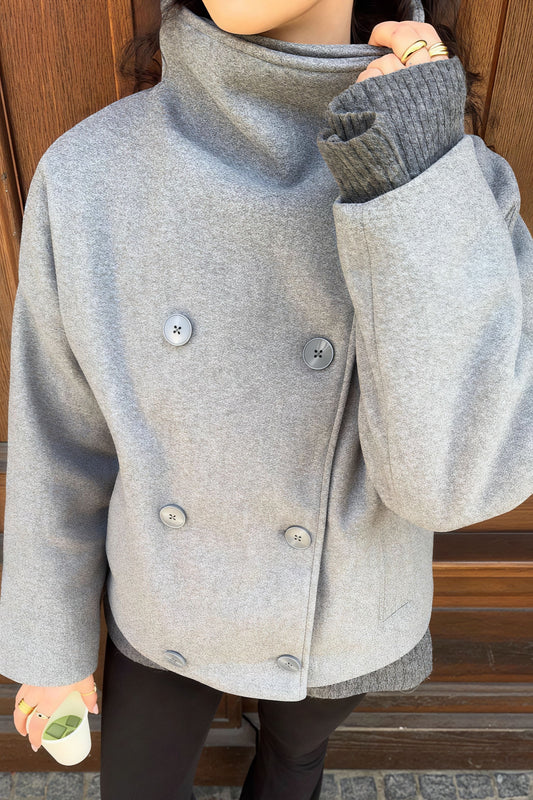 Classic Vintage & Enduringly Stylish Coat