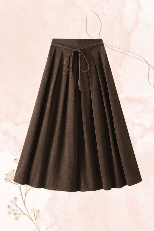 Effortlessly Elegant Garment with a Timeless Design