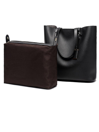 Beautifully Finished Bag in a Timeless Design