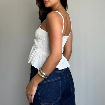 Beautifully Finished Top in a Timeless Design