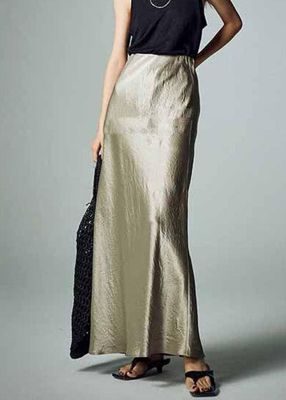 Effortlessly Elegant Garment with a Timeless Design