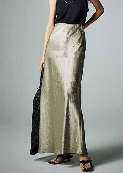 Effortlessly Elegant Garment with a Timeless Design