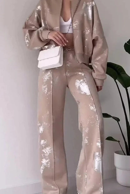Gracefully Styled Garment for Any Occasion