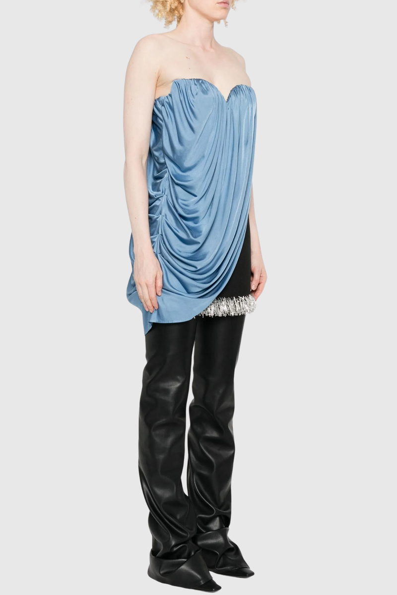 Classic Vintage Top with a Flattering Fit