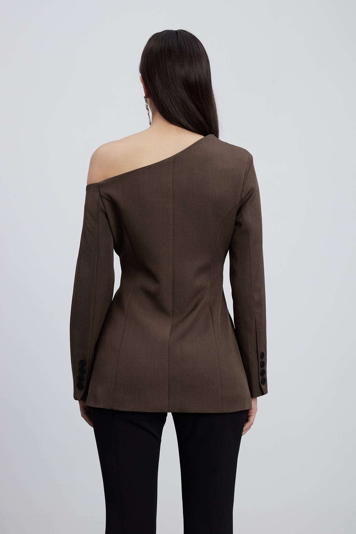 Polished Garment with an Effortless Classic Look