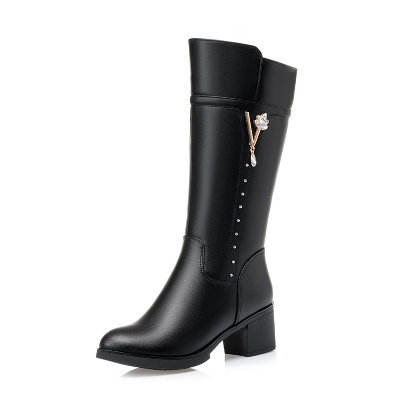 Beautifully Finished Boots in a Timeless Design