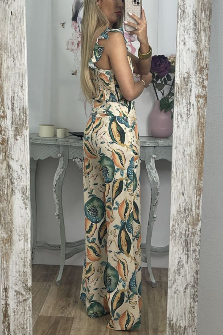 Elegantly Styled Trousers for Everyday Wear