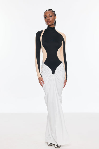 Elegantly Styled Dress for Everyday Wear