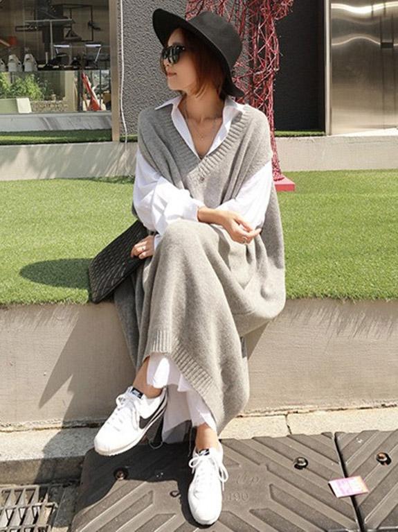 Well Tailored Coat with a Graceful Silhouette