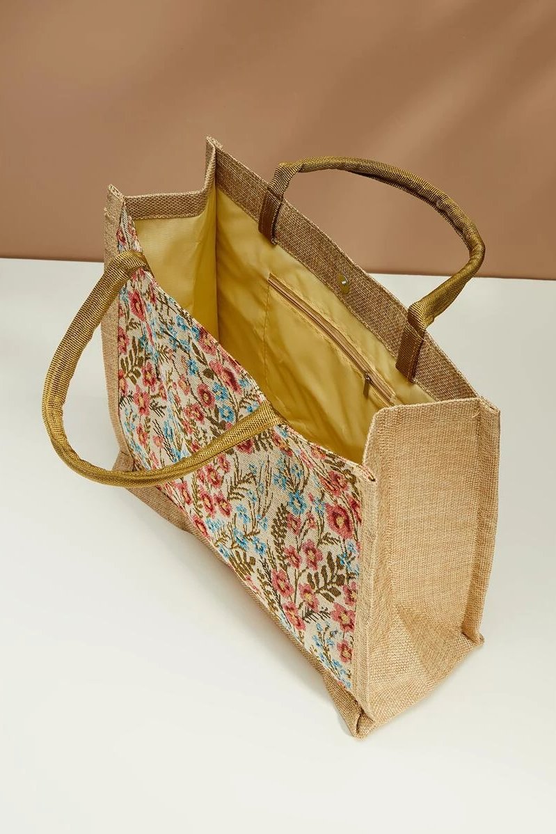Classic Vintage & Enduringly Stylish Bag