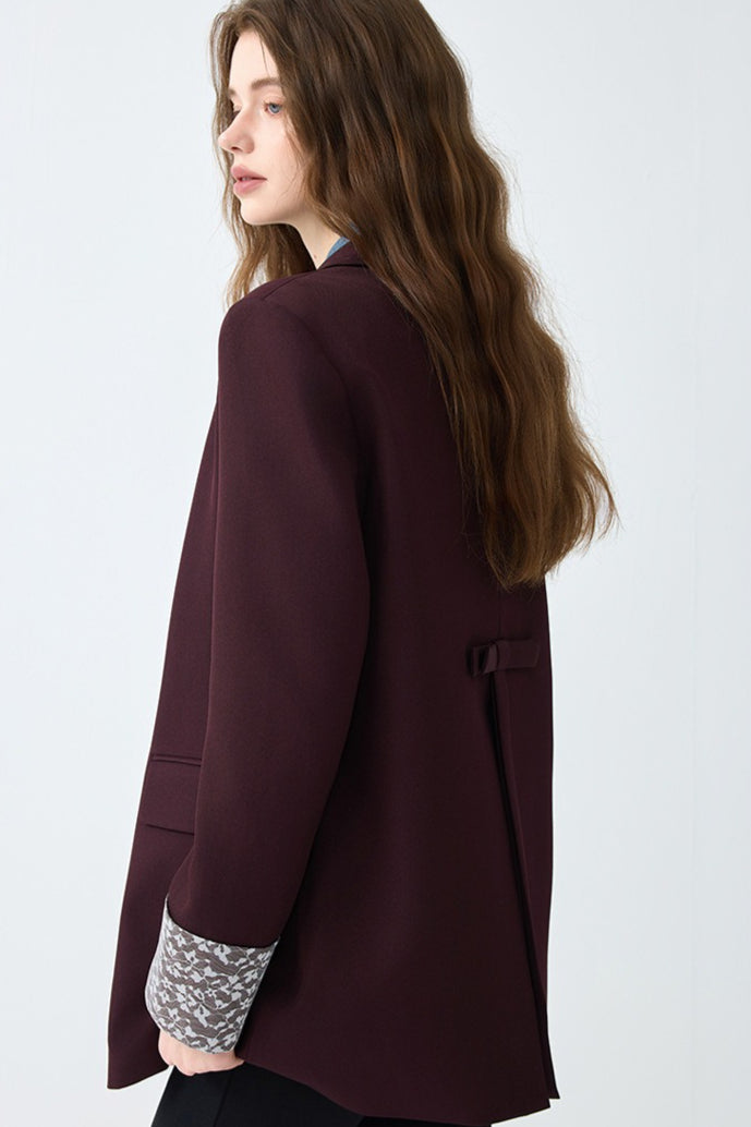 Sophisticated Garment with a Clean Classic Look
