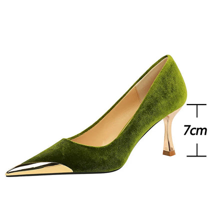 Classic Vintage Heels with a Flattering Fit