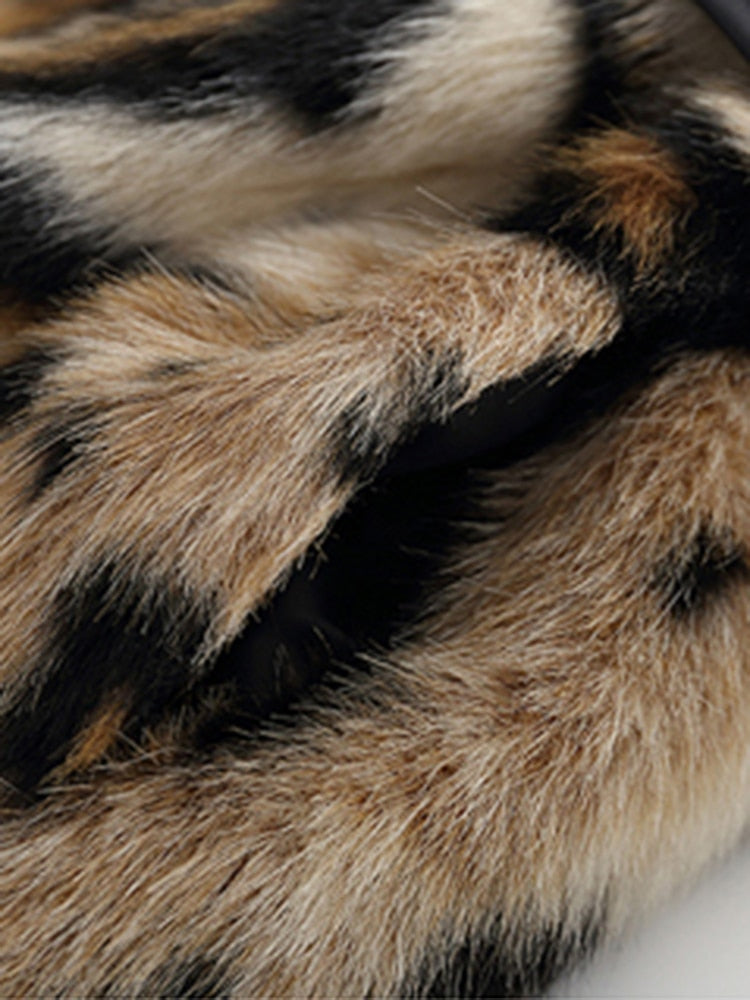 Beautifully Crafted Coat in a Classic Style