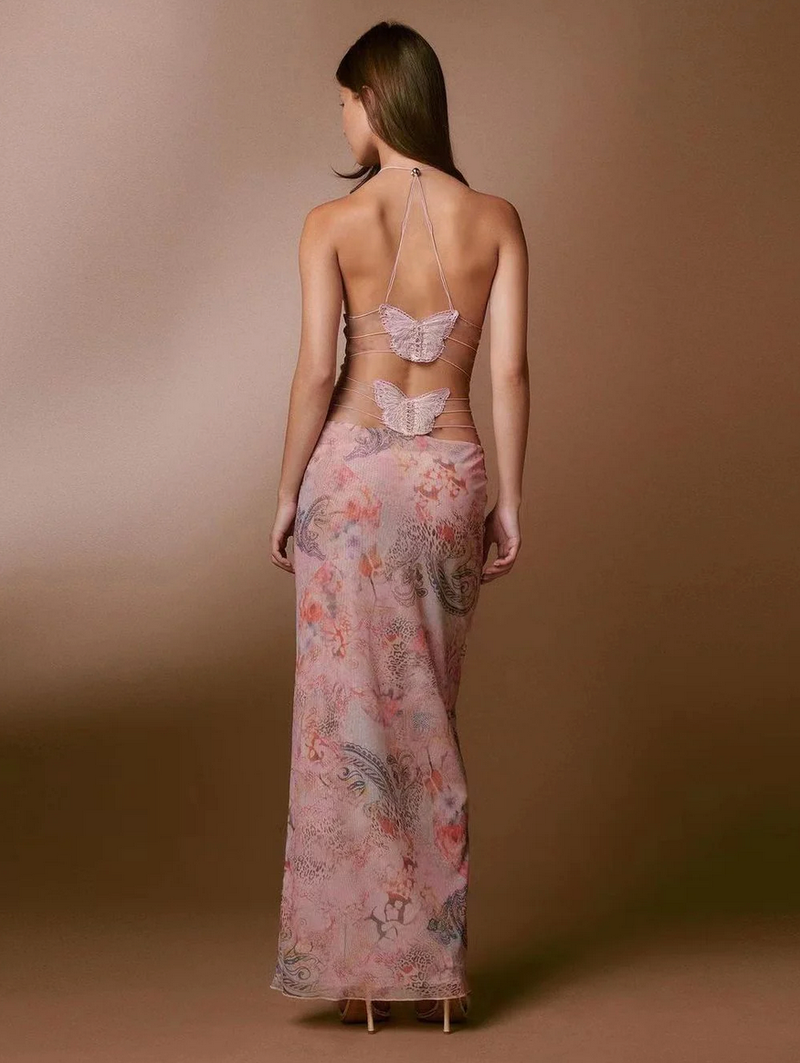 Gracefully Styled Dress for Any Occasion
