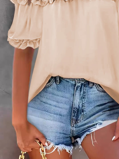 Classic Vintage Blouse with a Flattering Fit