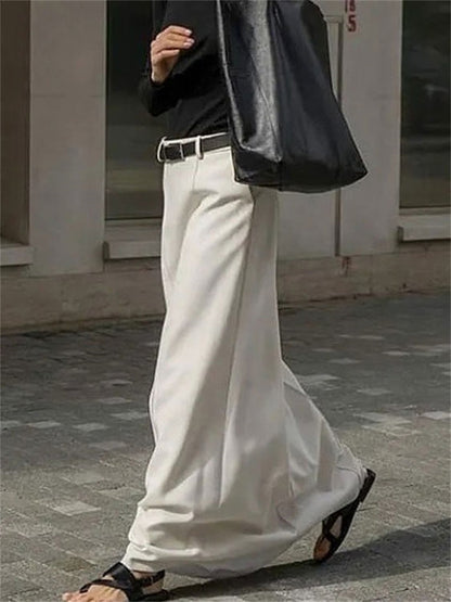 Gracefully Styled Garment for Any Occasion