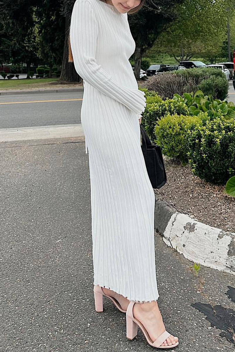 A Vintage Style Dress with Delicate Timeless Details