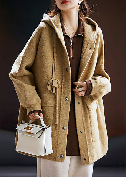 Beautifully Finished Coat in a Timeless Design