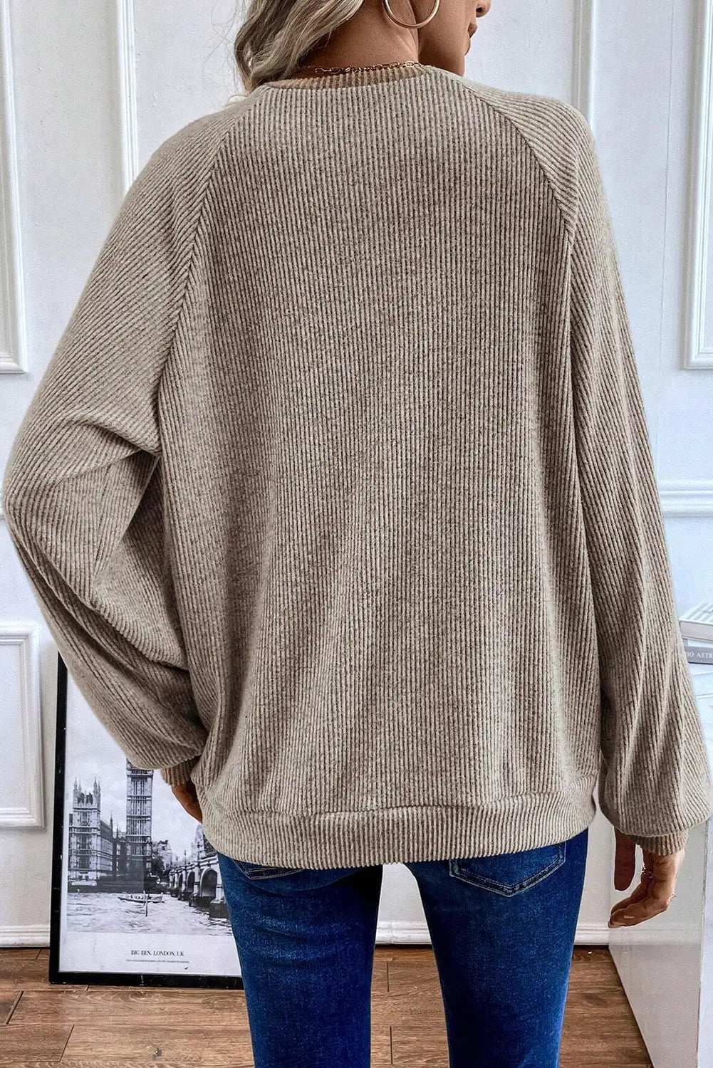 Classic Vintage & Enduringly Stylish Top
