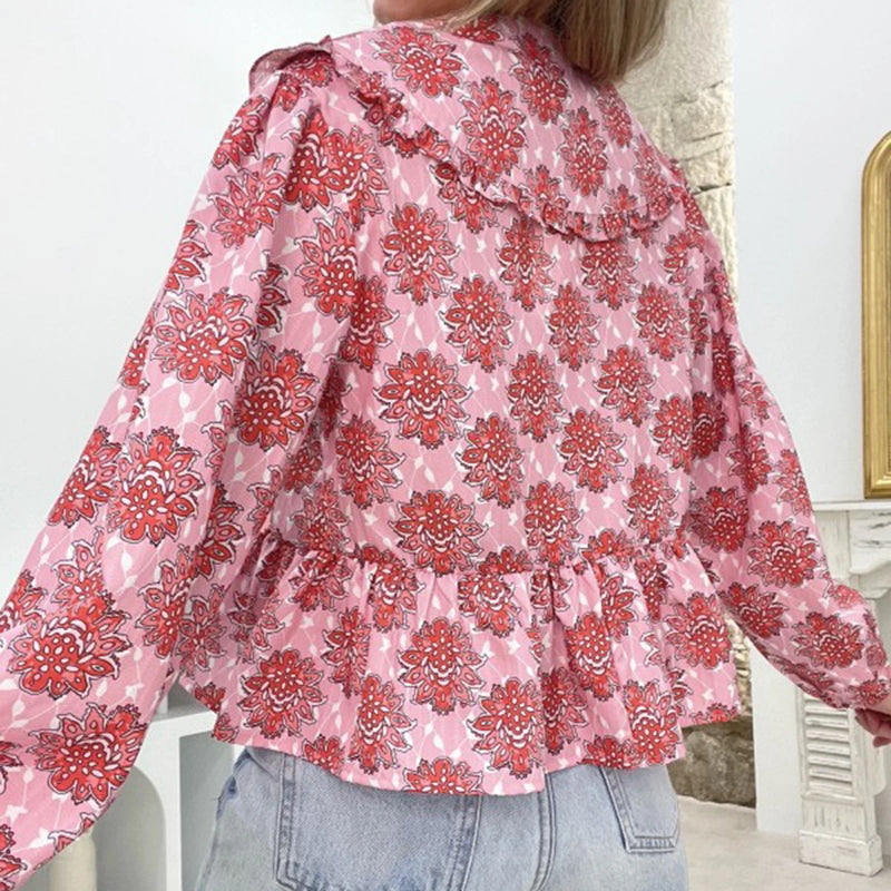 Classic Vintage & Enduringly Stylish Blouse