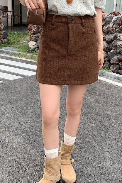 Well Tailored Garment with a Graceful Silhouette