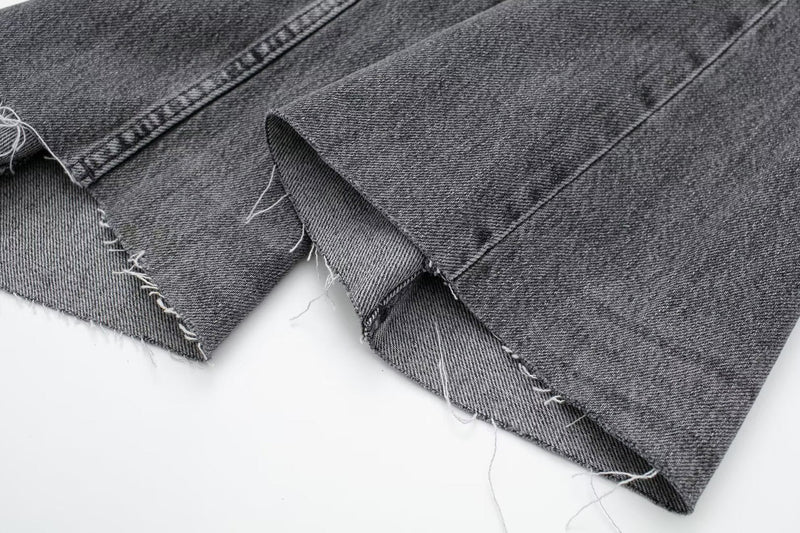 Elegantly Styled Pants for Everyday Wear