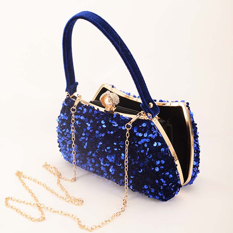 Beautifully Finished Bag in a Timeless Design