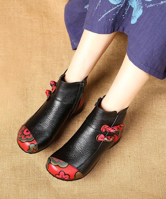 Well Tailored Boots with a Graceful Silhouette