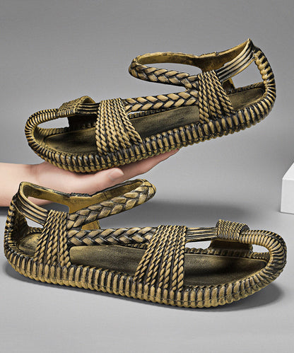 Effortlessly Elegant Sandals with a Timeless Design