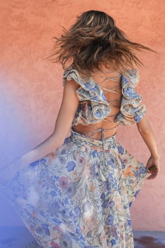 Gracefully Styled Dress for Any Occasion