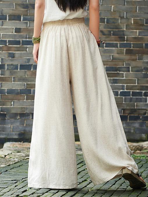 Effortlessly Elegant Pants with a Timeless Design