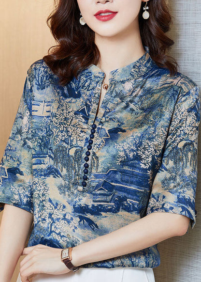 Classic Vintage Top with a Flattering Fit