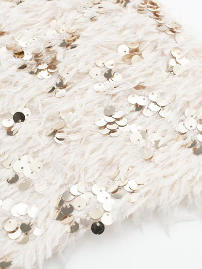 A Vintage Style Top with Delicate Timeless Details