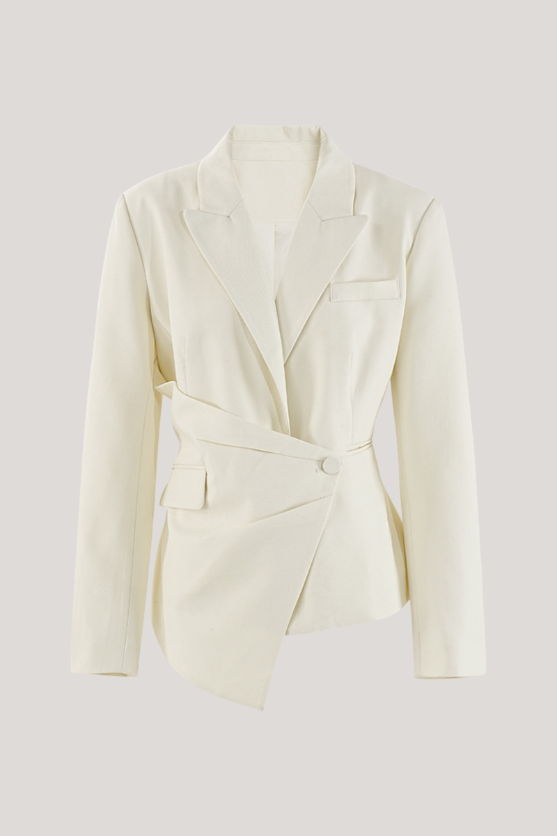 Gracefully Styled Garment for Any Occasion